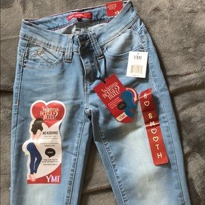 Skinny jeans